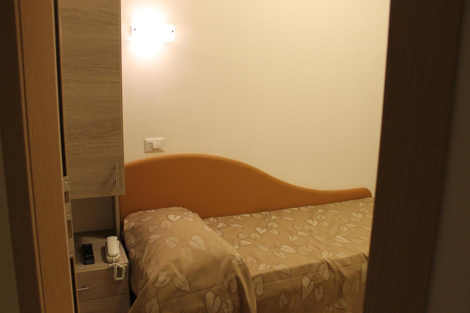 Hotel Villa Enea 卡托利卡 客房 照片