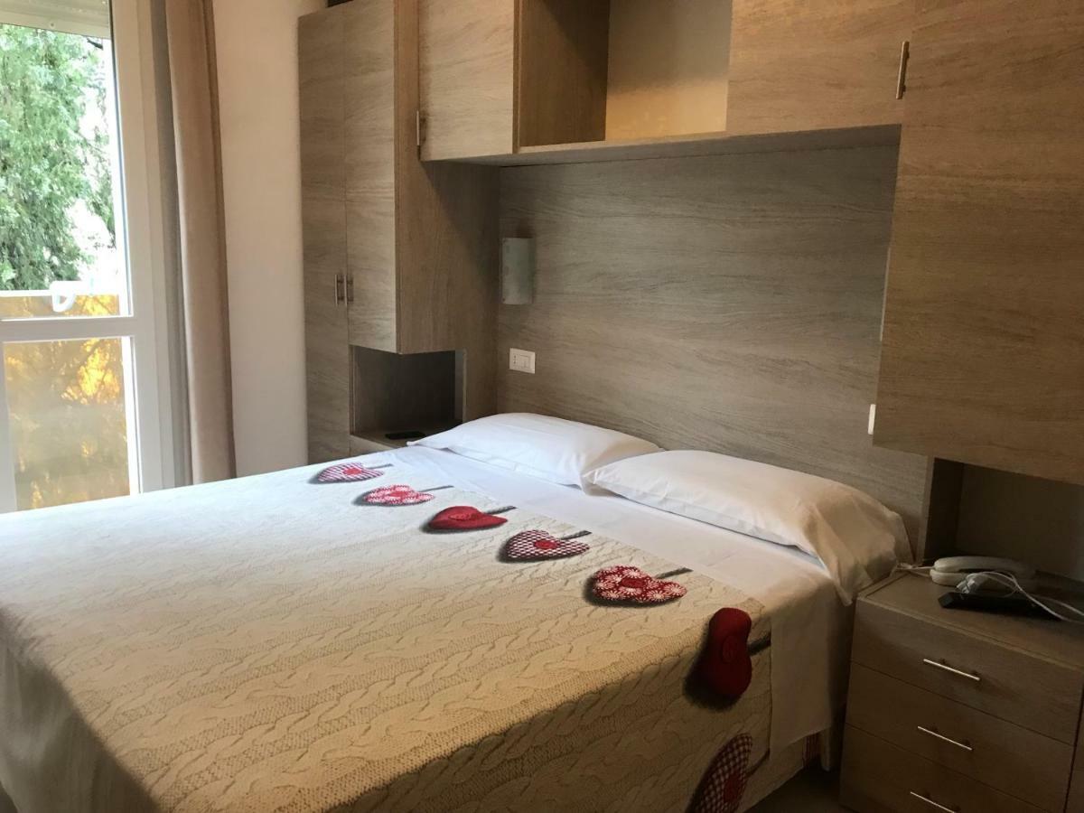 Hotel Villa Enea 卡托利卡 外观 照片